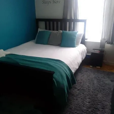 3 Bedroom Brixton Apartment London Exterior photo
