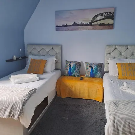 3 Bedroom Brixton Apartment London Exterior photo
