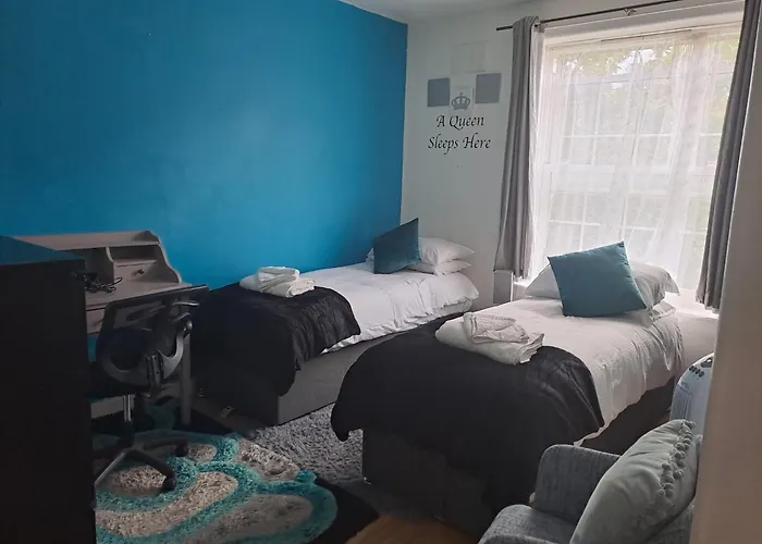 3 Bedroom Brixton Apartment